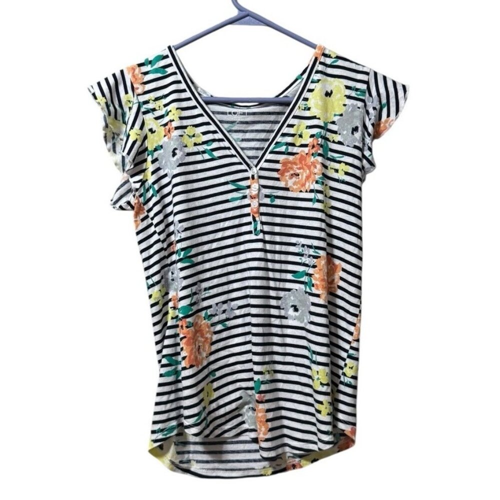 LOFT Floral Short Sleeve Shirt Size XS‎ Ruffle Sleeve Lightweight Casual Outdoor